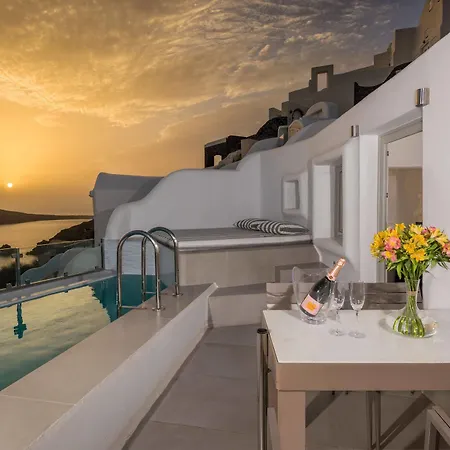 Elite Luxury Oia (Santorini)