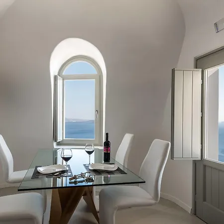 Elite Luxury * Oia (Santorini)