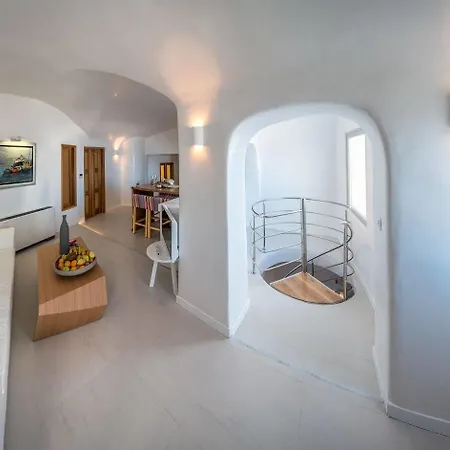 Villa Elite Luxury Oia (Santorini)